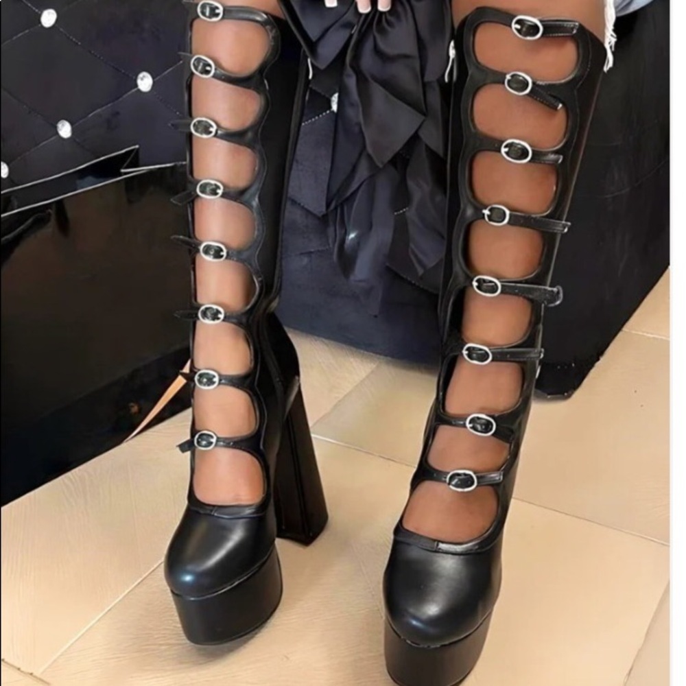 Buckle UP Boots.